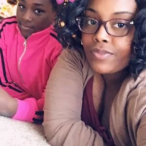 Meet your Posher, Latoya